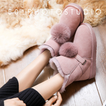 Wenzhou 501 photography shoe photo bust model winter snow boots hairy shoes warm Nordic scenery
