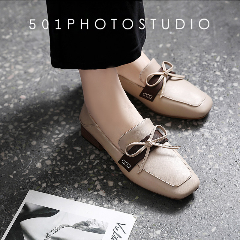 Wenzhou 501 photography, male and female shoes and foot models shooting photos, Korean chic style, little red man cement floor upgrade
