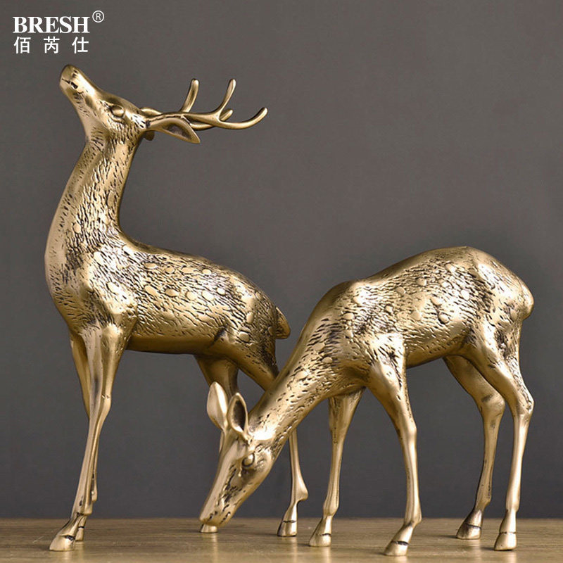 Light luxury creative copper deer TV cabinet decoration home living room decoration gift office porch desktop decoration
