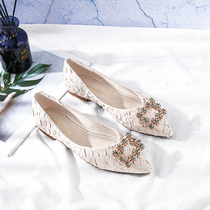 Pointed flat bottom shoe woman One foot pedal light mouth genuine leather French style small crowdsourced single shoe woman Summer Soft bottom low heel bull gluten bottom