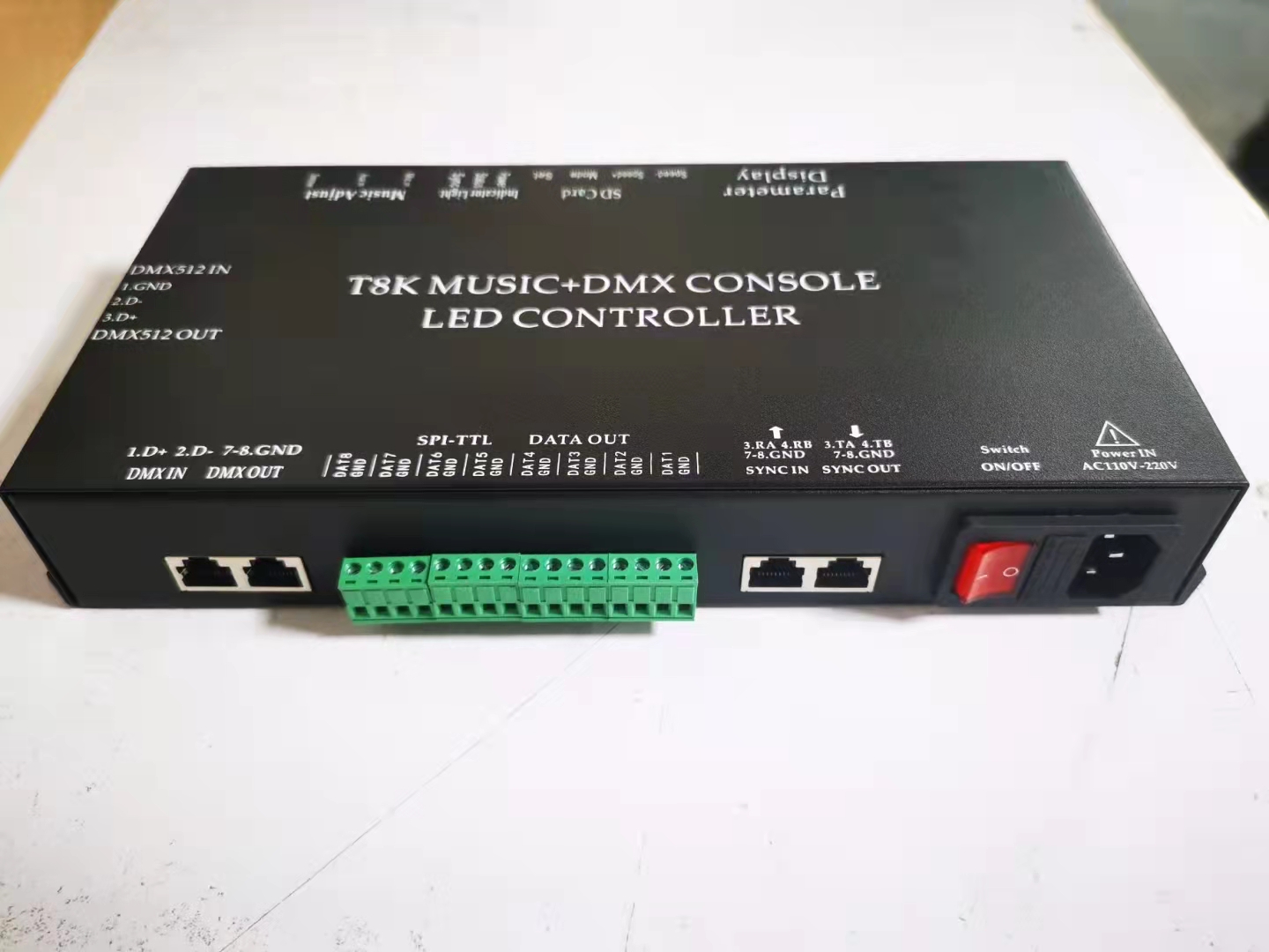 T8000 lamp with light bar line light horse racing 8-port controller DMX512 console magic color decoder two network ports