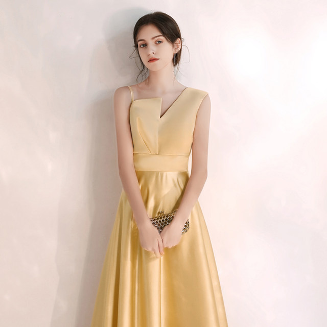 Evening dress female 2022 new noble temperament banquet golden long choir performance costume host show thin long skirt