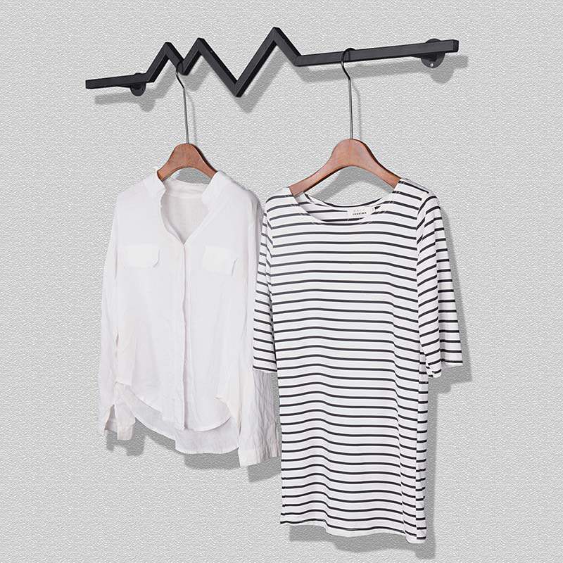Clothing store display rack on the wall hanging clothes rack modern simple wall is hanging wall hanging clothes rod hook clothing rack