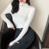 Áo len đầu thu sang trọng nửa cao cổ áo thêu chữ đặt đầu thon gọn đan trên tay áo dài chạm đáy áo thủy triều áo len nữ cổ cao Vòng cổ áo len