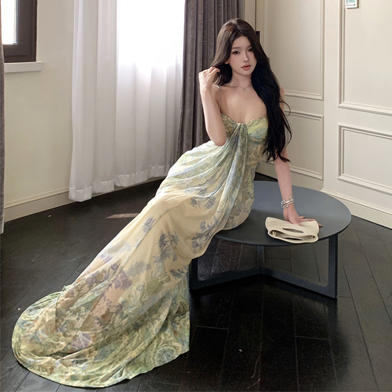 Hainan Sanya Seaside Vacation Pure and Elegant Long Dress French Green Print Tie-Dye Strapless Spaghetti Strap Dress Women's Floor-Length