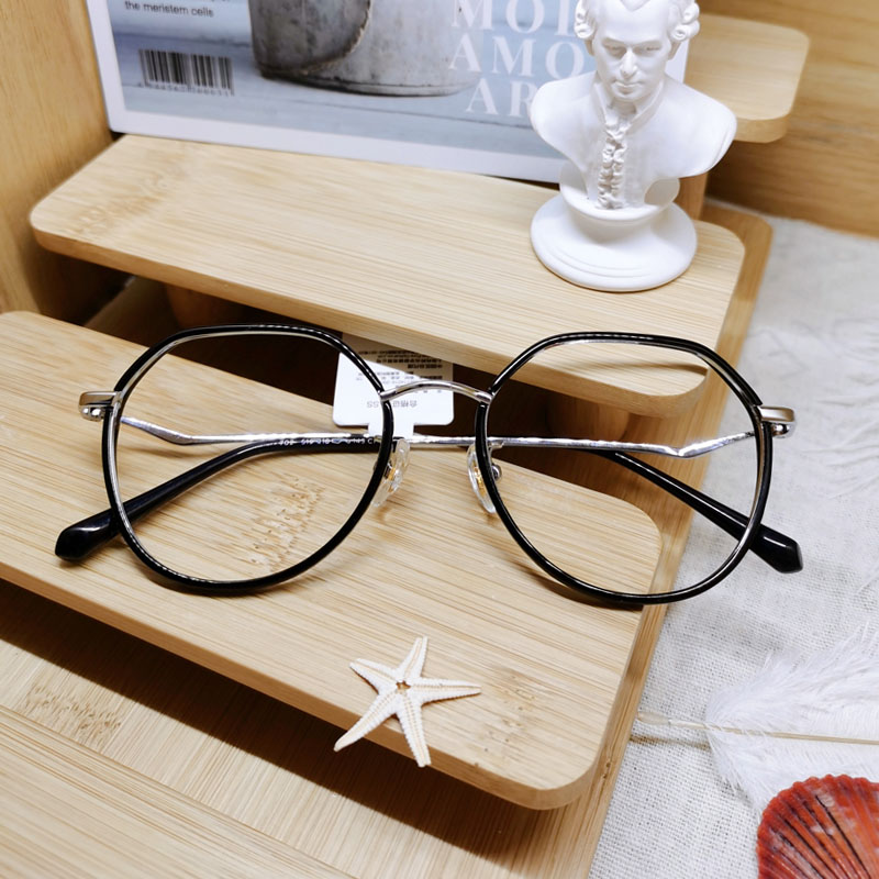 Men's glasses trendy fashion handsome glasses female Han version 702 702 51-18 45 45 140 12g