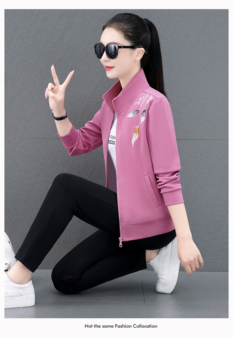 Brand middle-aged mother spring and autumn sports clover suit women's casual jacket foreign style large size three-piece trendy