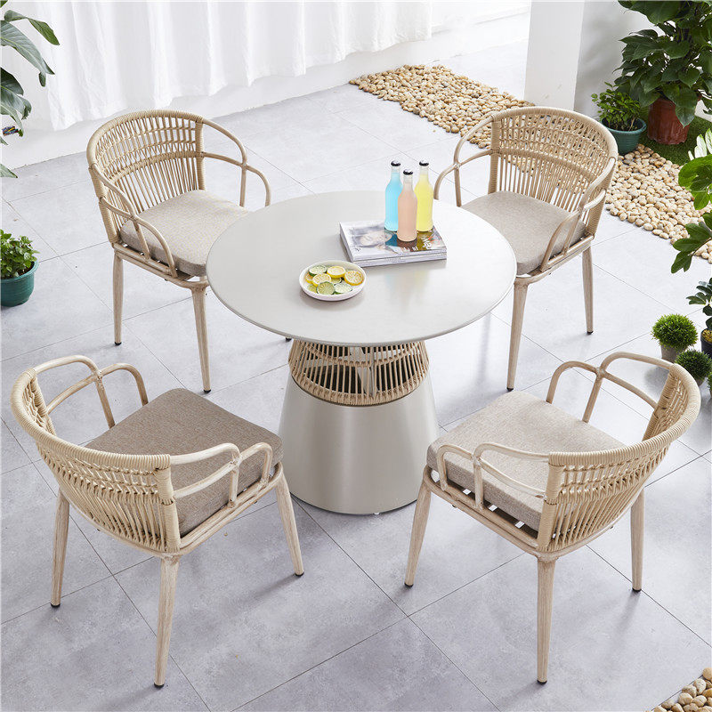 Nordic Outdoor Balcony Dining Table And Chairs Villa Courtyard Greenhouse Hotel Folk Garden Outdoor Leisure Rattan Chair Furniture