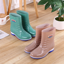 Rain Shoes Woman Short Drum Adult Rain Boots Fashion Water Boots Summer Waterproof Shoes Lady Anti Slip Middle Silo Rubber Shoes Cover Shoes