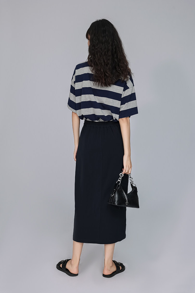 Стильные костюмы 「又巷」甜辣两件套裙2023年夏季新款条纹上衣搭开叉半身裙套装女