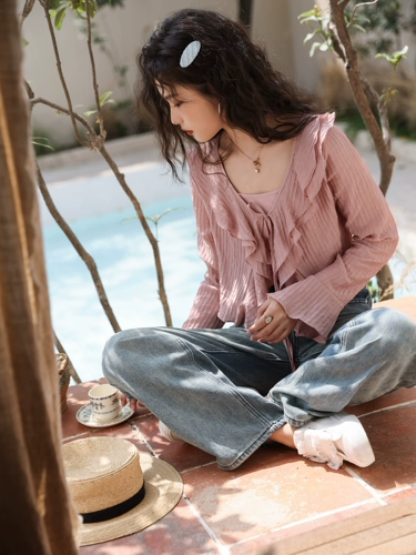 Весенний комплект, ретро топ с чашечками, кардиган