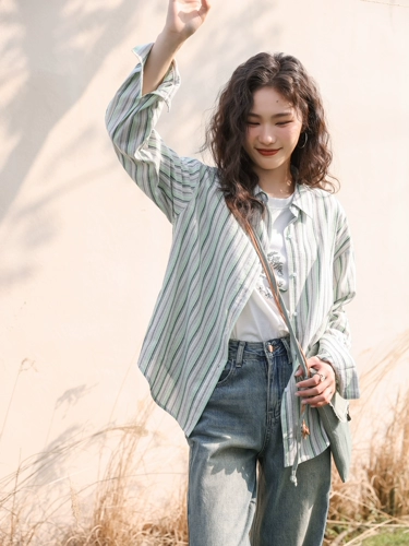 Весенняя ретро рубашка, дизайнерский лонгслив, куртка, тренд сезона, воротник поло, оверсайз