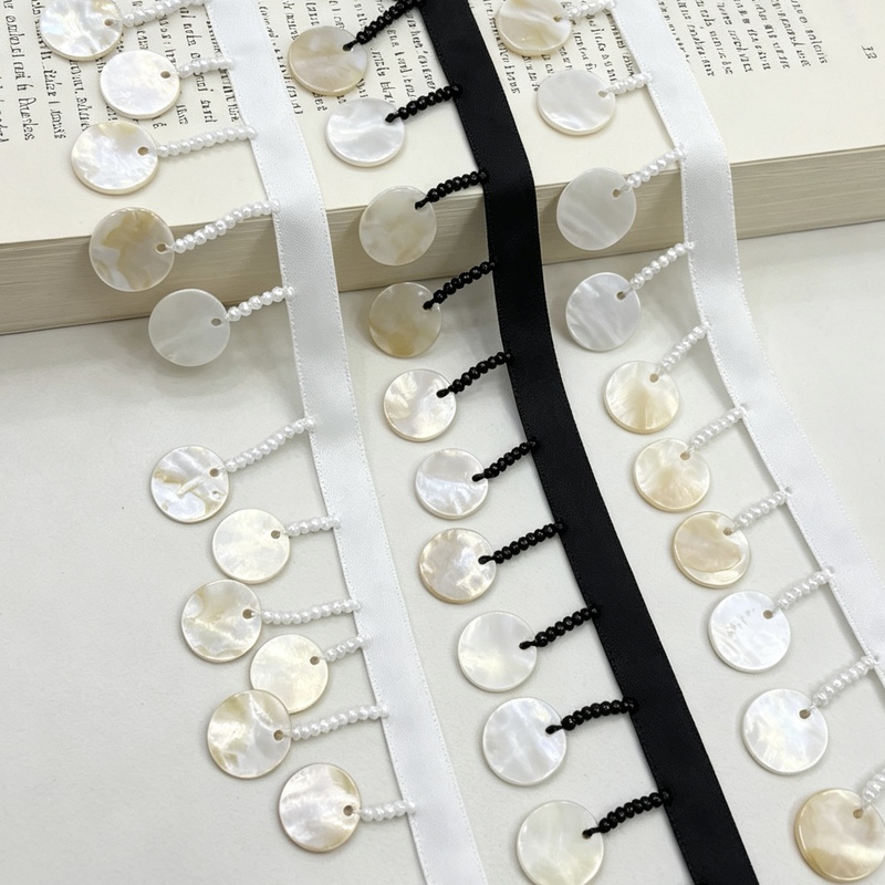 Black and White Shell Disc Tassel Cross-Beaded Lace Handmade DIY Clothing Collar Skirt Hem Curtain Decoration Accessories Black and White Shell Disc Tassel Cross-Beaded Lace Handmade DIY Clothing Collar Skirt Hem Curtain Decoration Accessories