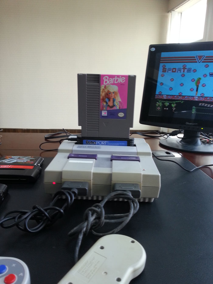 Thẻ trò chơi RetroPort NES US được sử dụng trong bảng điều khiển siêu trò chơi SNES / SFC - Kiểm soát trò chơi tay cầm xbox 360 chính hãng