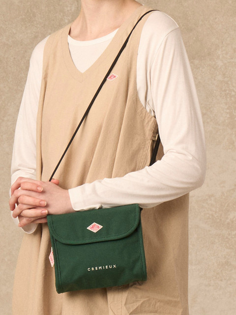 Japanese Trendy Brand Spring/Summer New Retro Solid Color Nylon Waterproof Crossbody Bag Unisex Shoulder Bag Small Square Bag Danton