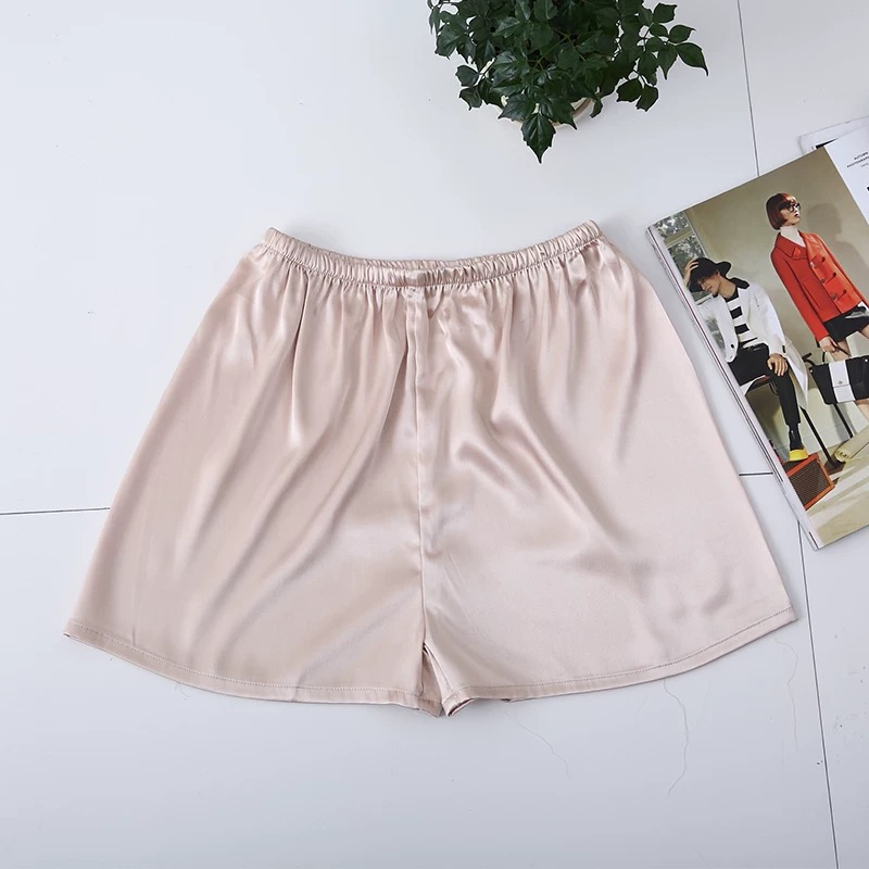 【F·J】Summer Mulberry Silk Leggings for Women, Silk Safety Shorts, Loose Silk Shorts Fj6200