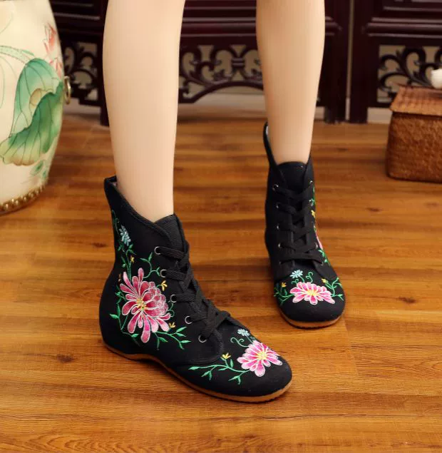 Giày khiêu vũ vuông Booties nữ 2018 mùa thu và mùa đông mới Bắc Kinh cũ vải thêu giày đế mềm đế xuồng khiêu vũ quốc gia - Khiêu vũ / Thể dục nhịp điệu / Thể dục dụng cụ