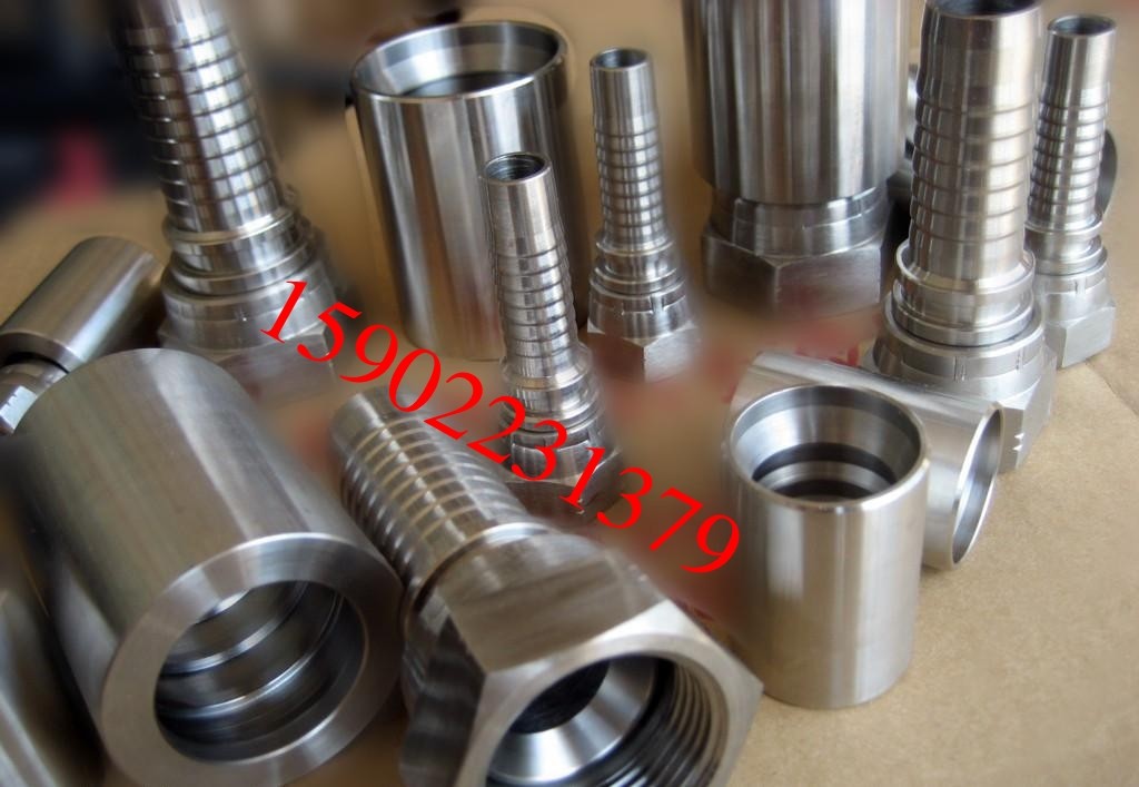 Non-Peuding made stainless steel rubber pipe joint buckle pressure type hose connector hydraulic high-pressure oil pipe joint threaded connection