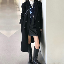 Black coat womens autumn and winter 2021 new long Hepburn wind small man loose straight wool jacket