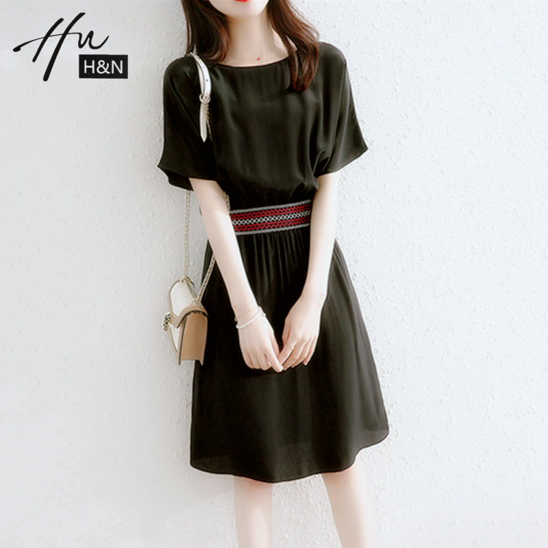 Hepburn wind small black dress summer new waist slim high end temperament French small - person dress QSNZ0093