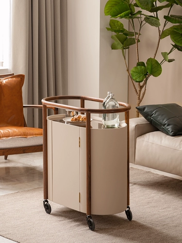 Северный диван Край несколько небольших тележек черной хозяйки черные персики Вуди Минималистские могут перемещать легкий роскошный шкаф