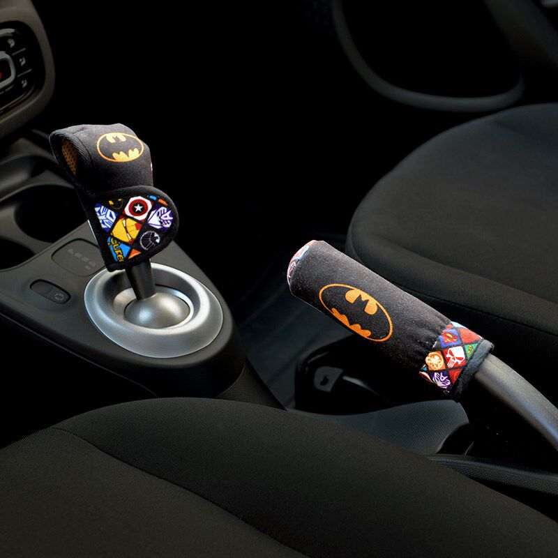 Car shift handle Hand brake cover Batman Captain America Shift handle glove Shift lever set Hand row automatic car interior decoration