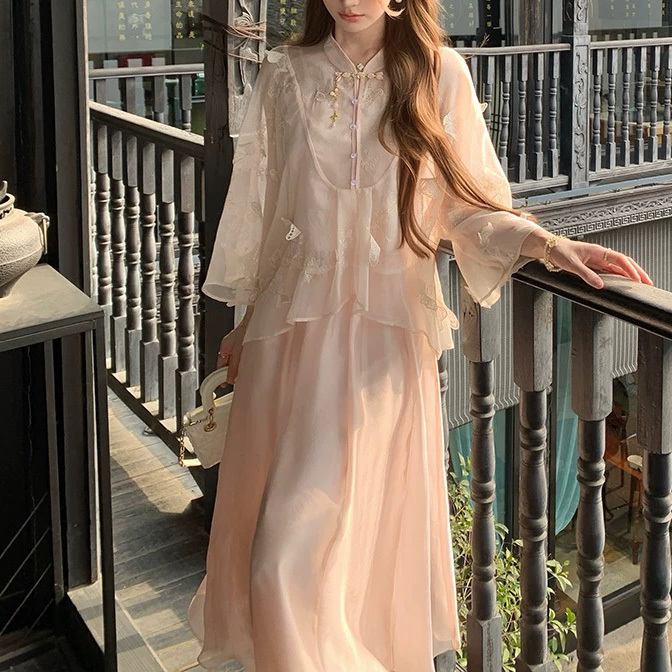 115kg Extra Large Size New Chinese Style Pink Butterfly Embroidered Shirt and Skirt Set for 300+ Size, National Style, Exquisite Craftsmanship 115kg Extra Large Size New Chinese Style Pink Butterfly Embroidered Shirt and Skirt Set for 300+ Size, National Style, Exquisite Craftsmanship