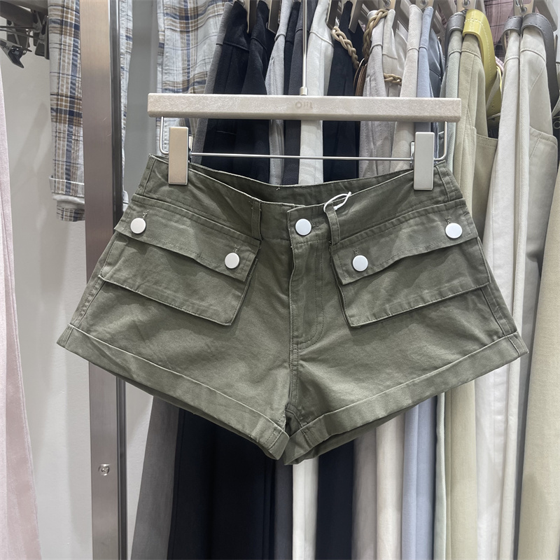 American-Style Military Green Retro Personality Pocket Design Casual Shorts for Women, 2026 Spring New Low-Waist Shorts