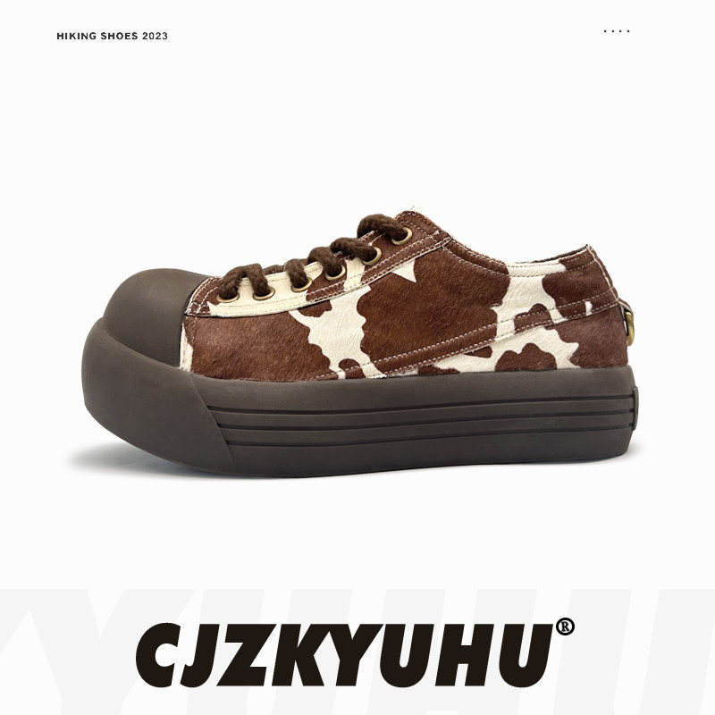 CJZKYUHU 牛柄キュートでダサいビッグヘッドシューズ、2024年春新作、厚底カジュアルレトロカップルスニーカー