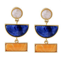 INS style exaggerated modern color resin gemstone color color color design versatile retro earrings female can change ear clip