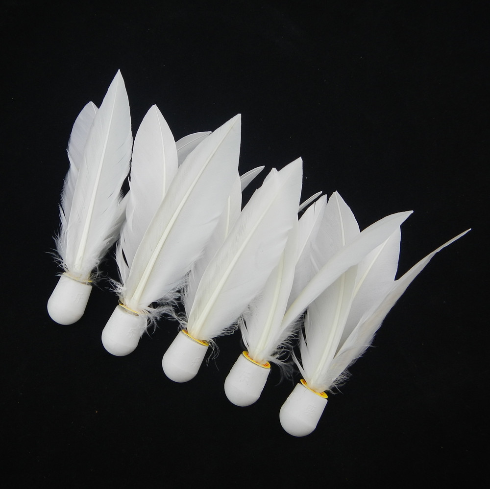 Fine whiteboard badminton Three hair balls Board badminton racket board badminton strong and durable 2 yuan