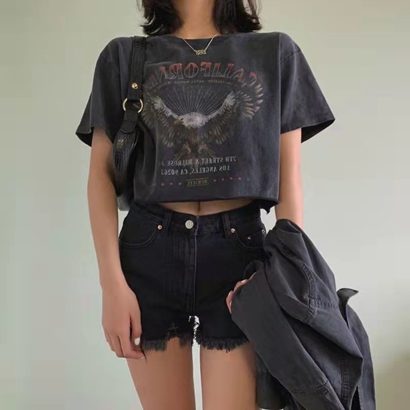 Short-Sleeve T-Shirt for Women with Eagle Print, High-Waisted, Loose Fit, ins Trendy Vintage American Style, Washed, Revealing Waist and Navel Top Short-Sleeve T-Shirt for Women with Eagle Print, High-Waisted, Loose Fit, ins Trendy Vintage American Style, Washed, Revealing Waist and Navel Top