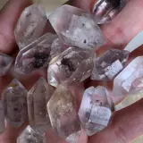 Натуральный кристалл двойной, накаченный жирным духом, бриллиант Геркимон Черный Призрак Черный облако мать 38 Юань 19 граммов устранения подвески