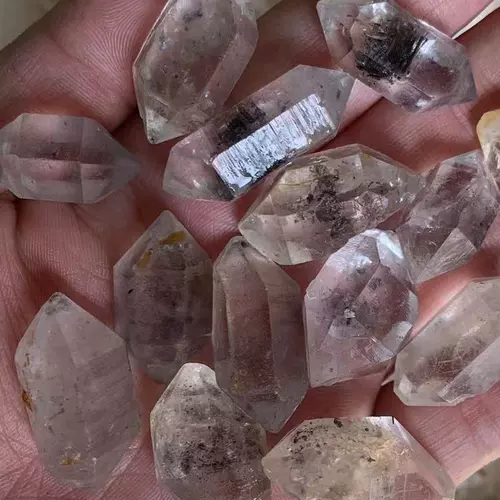 Натуральный кристалл двойной, накаченный жирным духом, бриллиант Геркимон Черный Призрак Черный облако мать 38 Юань 19 граммов устранения подвески