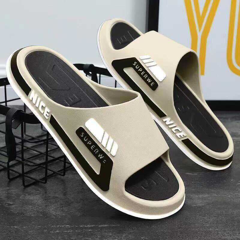 Men's Summer Slippers with a High-End Feel for Outdoor and Indoor Use, Non-Slip, Thick-Soled, Comfortable, and Silent for Home Use