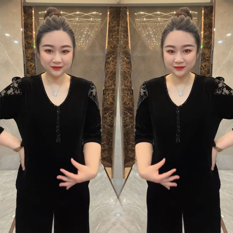 2026 Autumn New Black Plus Size Long Sleeve Shirt for Women, Fashionable Lace Patchwork, Elegant and Versatile, Flattering Top 2026 Autumn New Black Plus Size Long Sleeve Shirt for Women, Fashionable Lace Patchwork, Elegant and Versatile, Flattering Top