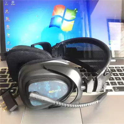 Dealing with big headphones in the UK