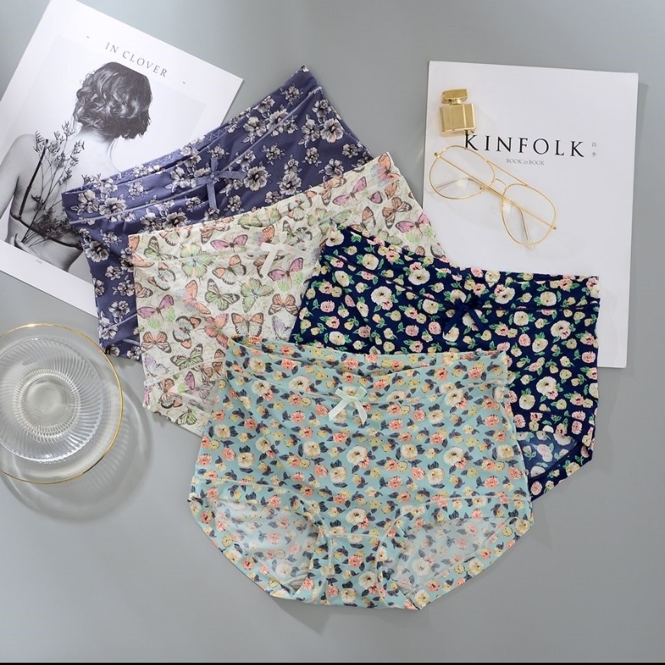 Large size floral milk silk ice silk fat mm underwear women's breathable quick-drying high waist seamless printing bag hip autumn thin section