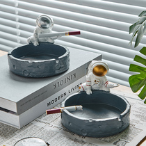 Nordic creative astronaut ashtray household car windproof fly ash living room desk ornaments personality trend
