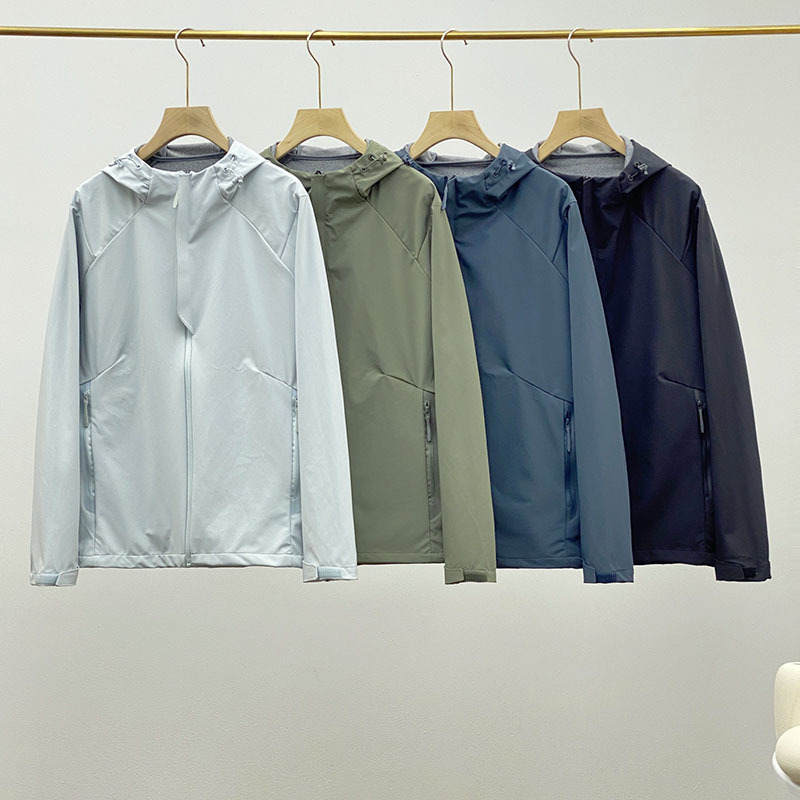Men's Autumn Hooded Softshell Jacket, Simple Solid Color, Waterproof and Windproof, Outdoor Sports, Commuting, Casual, Versatile Jacket Men's Autumn Hooded Softshell Jacket, Simple Solid Color, Waterproof and Windproof, Outdoor Sports, Commuting, Casual, Versatile Jacket
