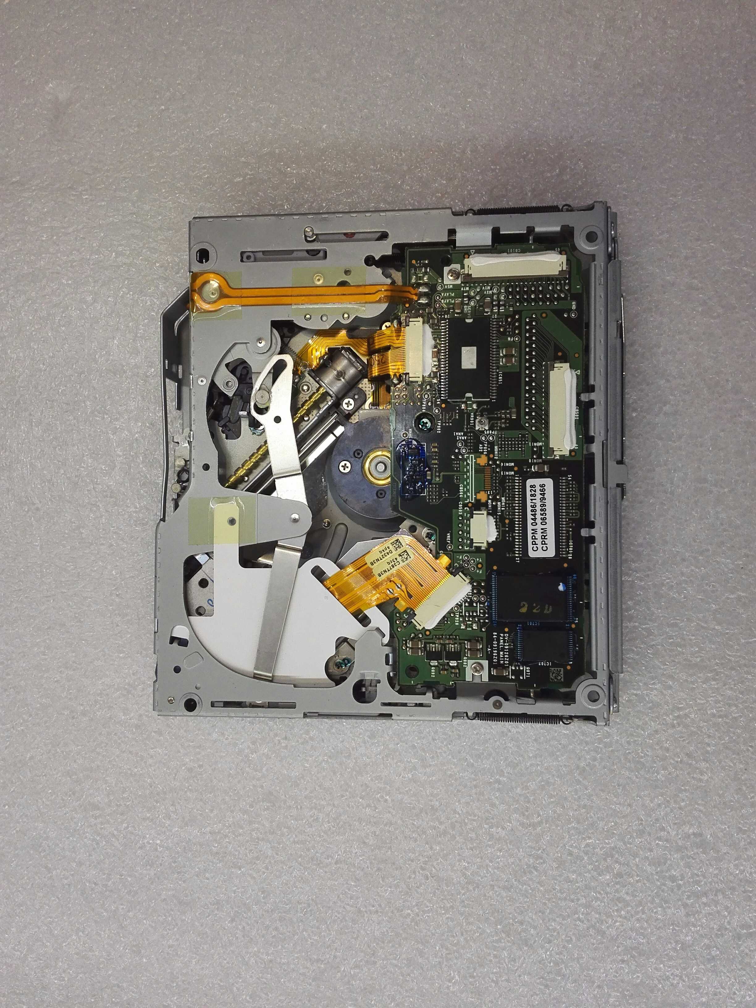AlpineDVD cassette mechanism Honda navigation Volvo Shepherd's Land Rover DVD core double protection point dense