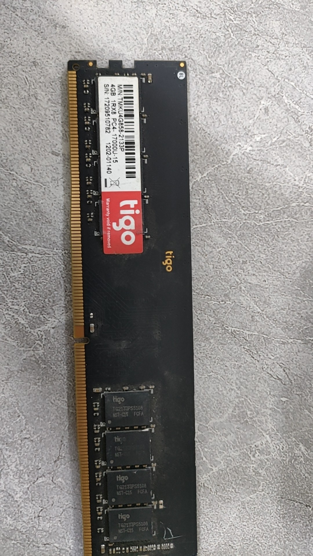 Модуль памяти DDR4 Random brand 4ГБ 3200МГц