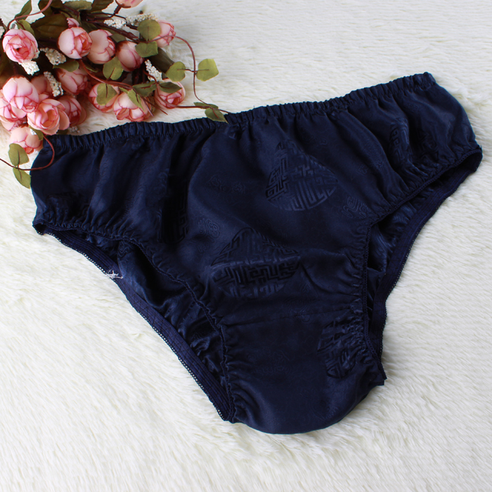 Đầy đủ 3 thanh làm đẹp 100% lụa Quần lót lụa nam Quần short thoáng khí thoải mái Tóm tắt lụa quần sịp siêu nhân