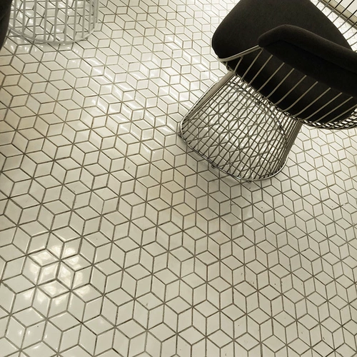 Чужое керамическое мозаичное треугольное алмазное алмазное алмаз