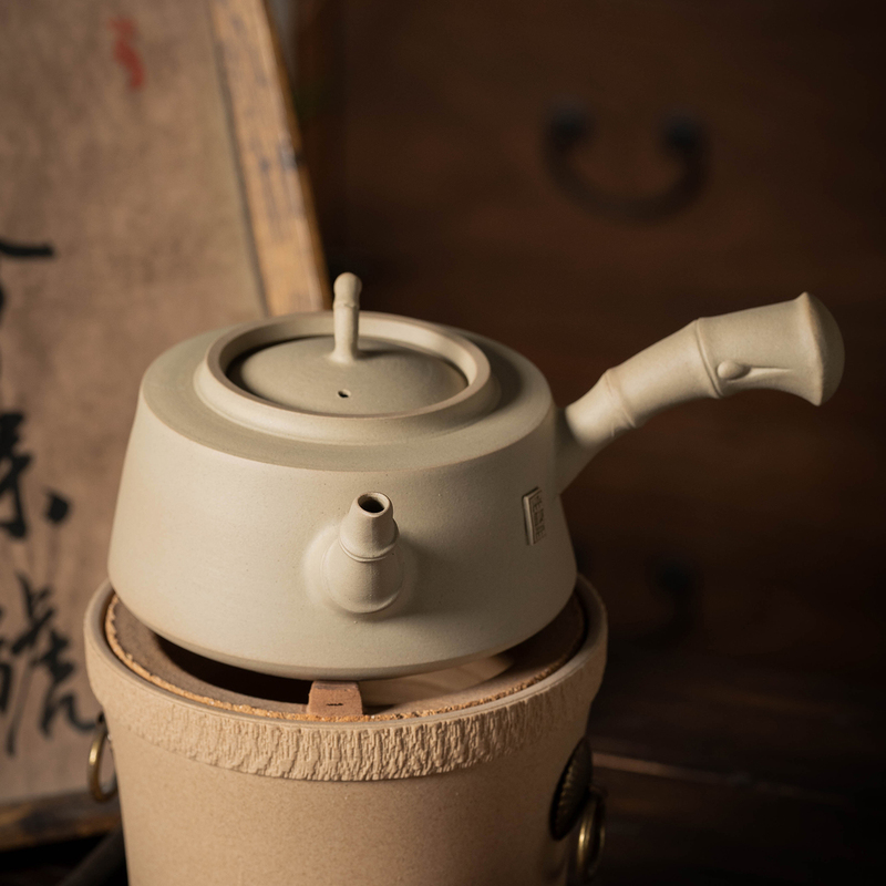 Chaoshan Sand Clay Teapot with Side Handle, Water Softening Ceramic Teapot, Water Boiling Kettle, White Clay Teapot, Charcoal Stove, Electric Ceramic Stove
