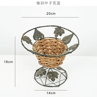 Сделать старую корзину для цветов листьев