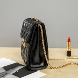 Летняя маленькая небольшая сумка, цепь, трехмерный кошелек, сумка через плечо, сезон 2021, на цепочке