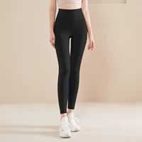 Звездный черный