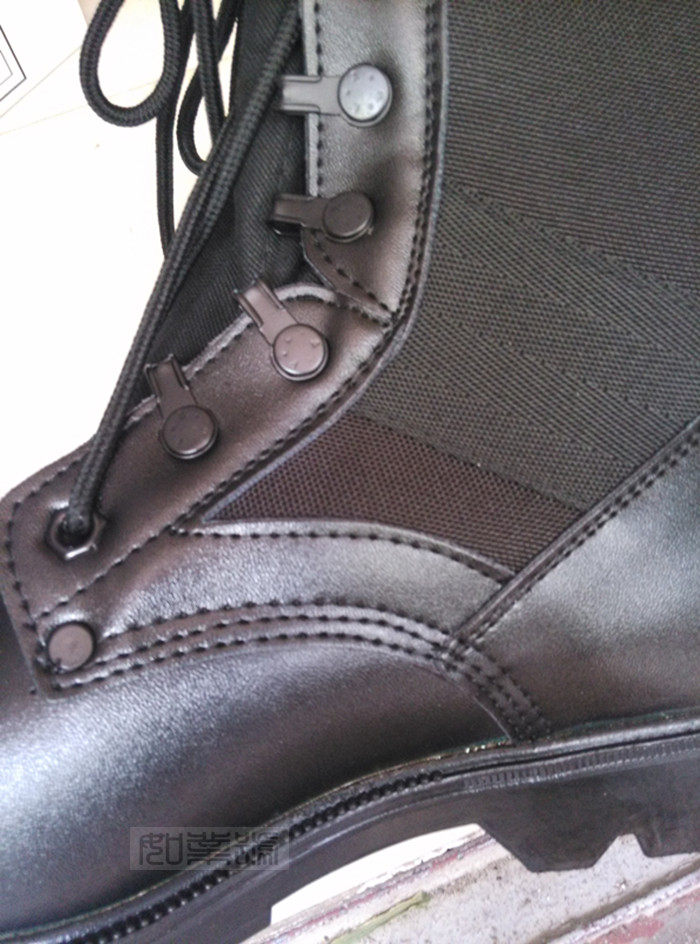 Boots militaires en cuir - Ref 1398037 Image 14