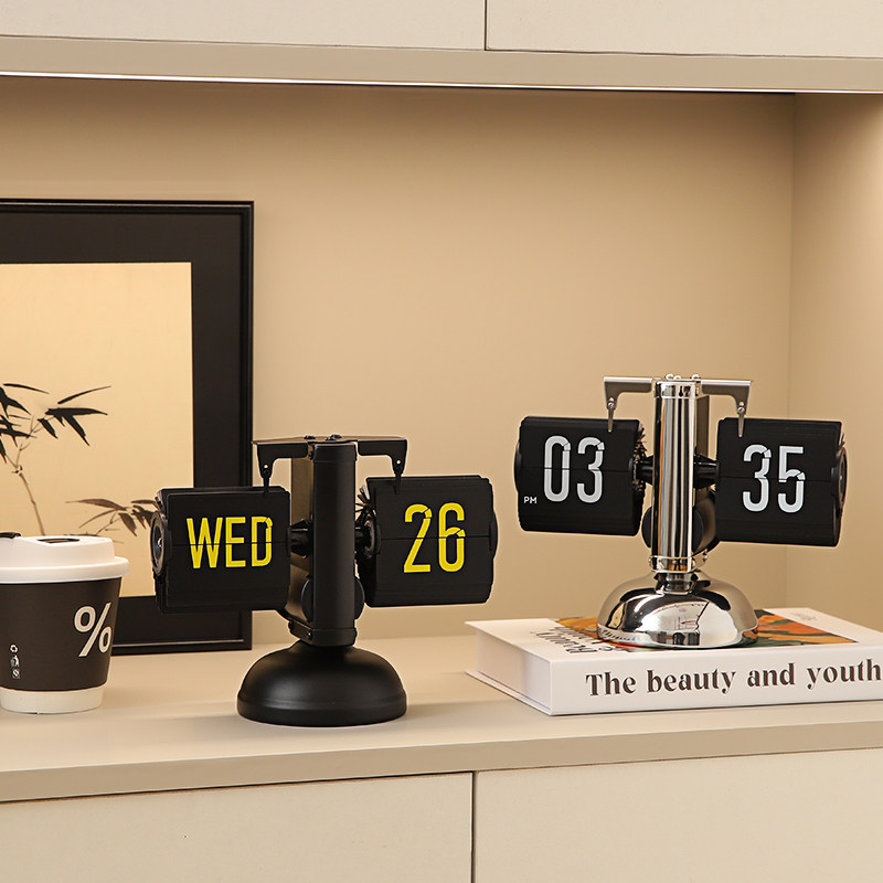 Calendar Ornament Automatic Page-Turning Clock Desktop Retro Mechanical Clock Table Digital Clock Creative Living Room Decoration